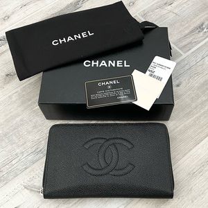 CHANEL Black Caviar Leather Organizer Wallet